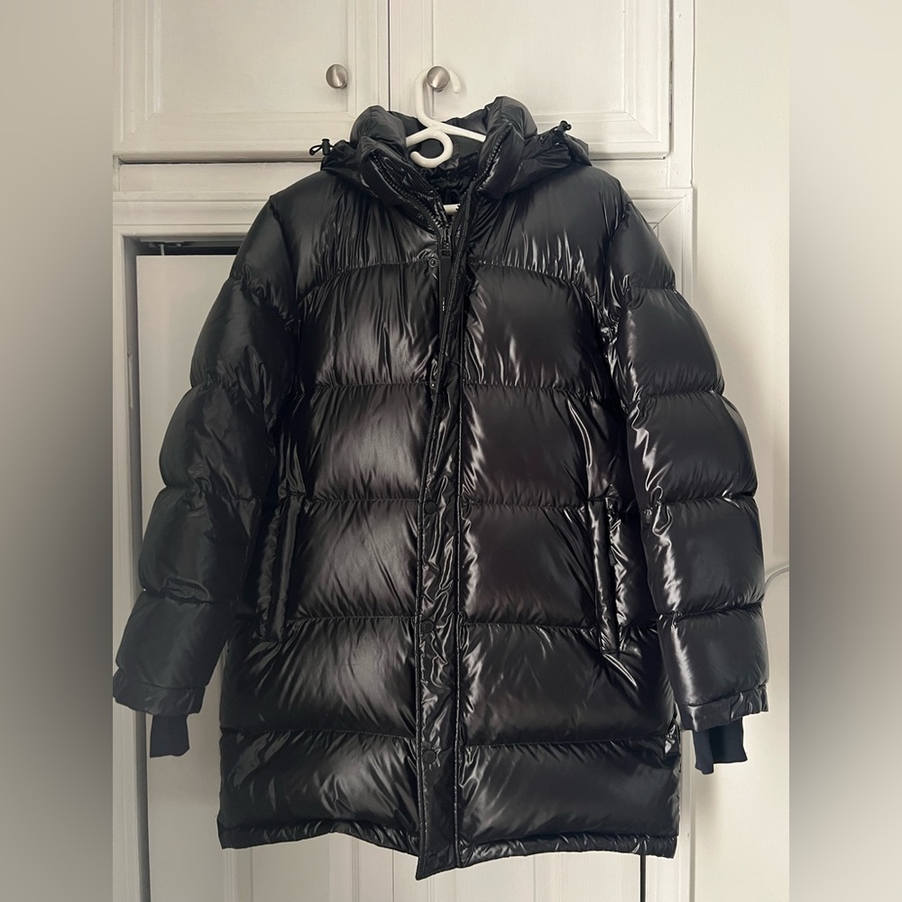 Aritzia THE SUPER PUFF™ MID- Hi-Gloss